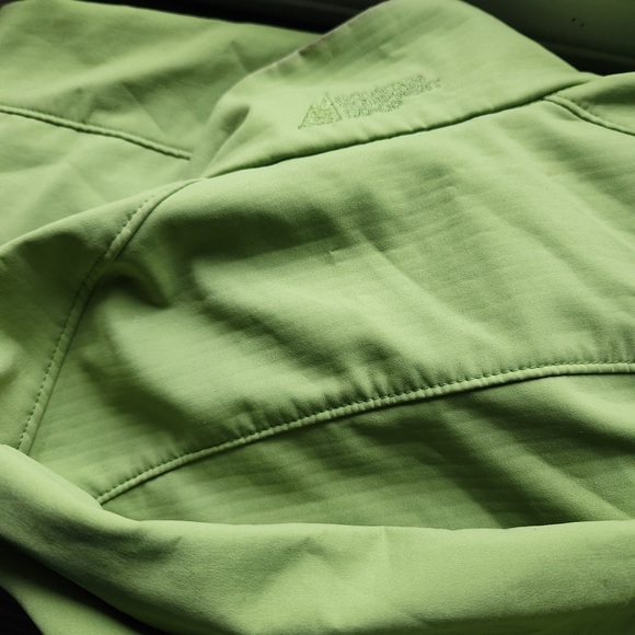 MEC windbreaker - Picture 2 of 8